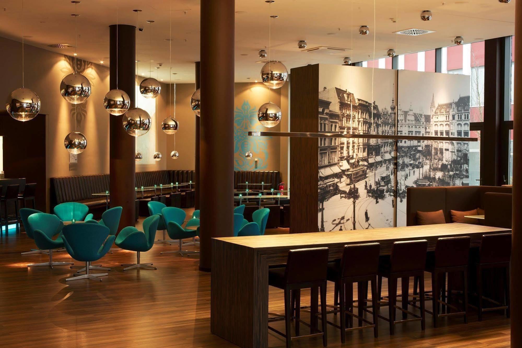 Motel One Berlin-Spittelmarkt Bagian luar foto